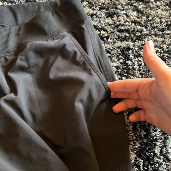 Athleta size 12 black pants - Picture 5 of 7